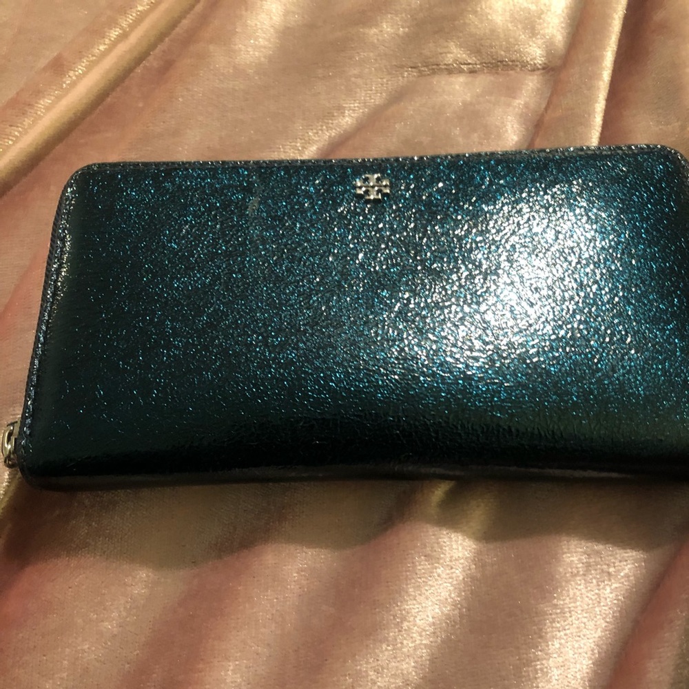 Tory Burch wallet